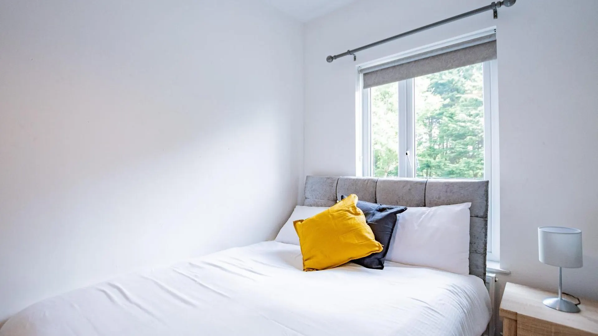 Villa Large Modern House, Sleeps 17 With Parking Galway Ferienhaus